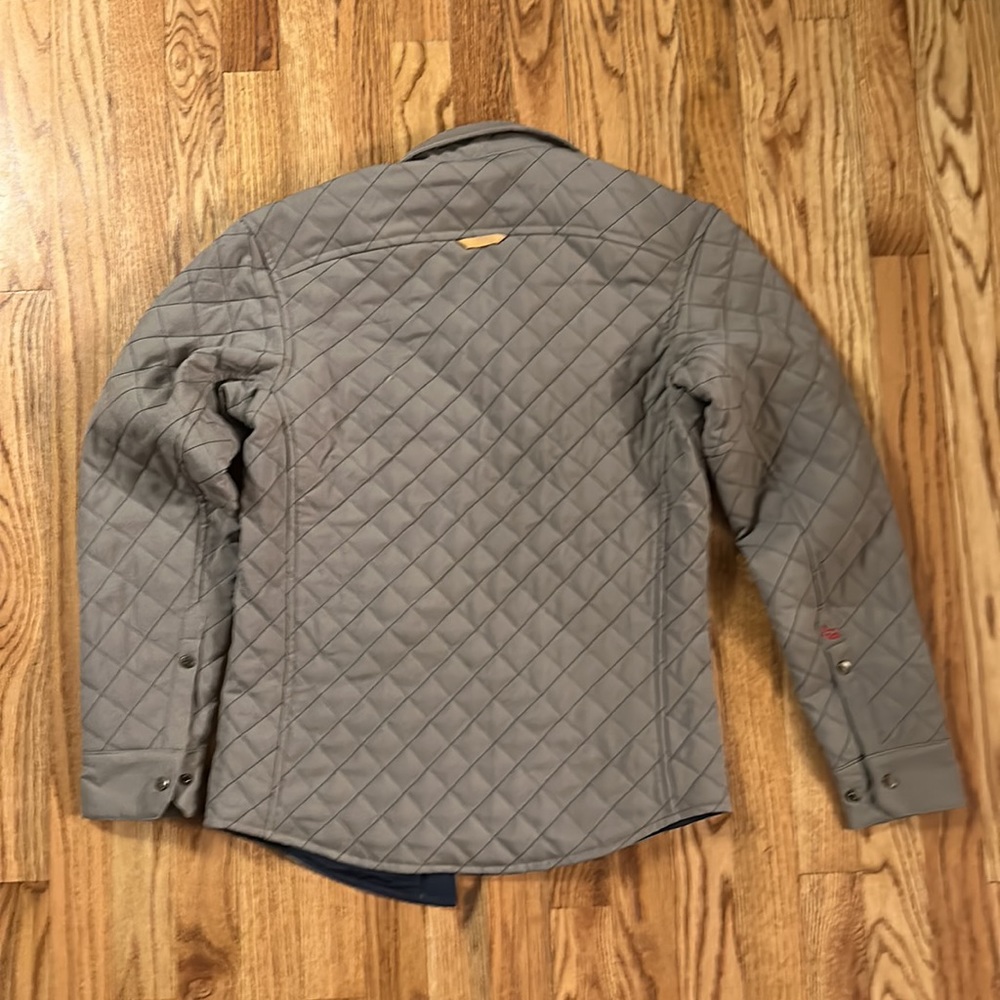 Western Rise- Quilted Jacket - Picture 2 of 4